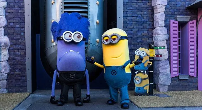 minions causing trouble at universal studios