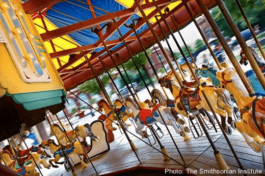 National-mall-carousel