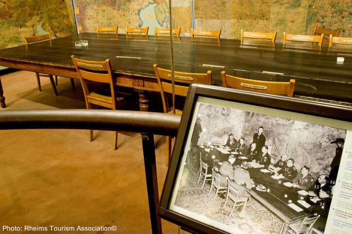 Eisenhower's war room in reims feature old photos and original furniture.