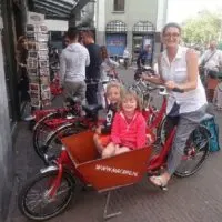 bakfiet bike in amsterdam