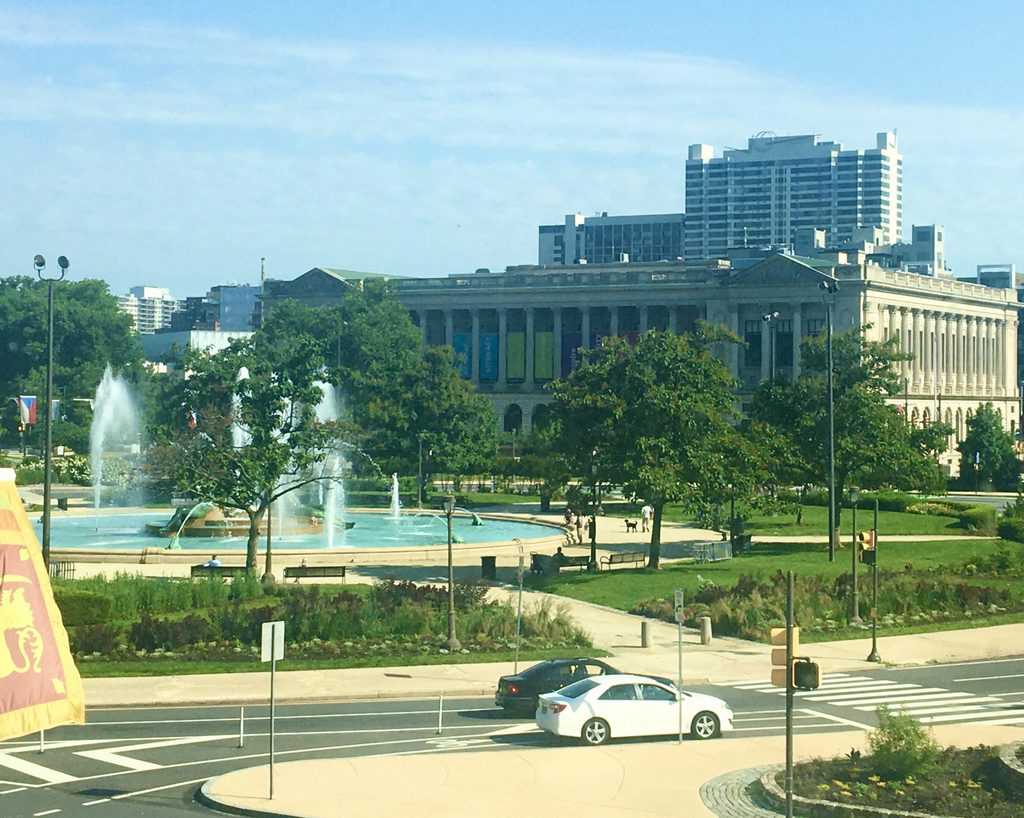 Logan Square in Philadelphia has a large fountain and mueums all around it.