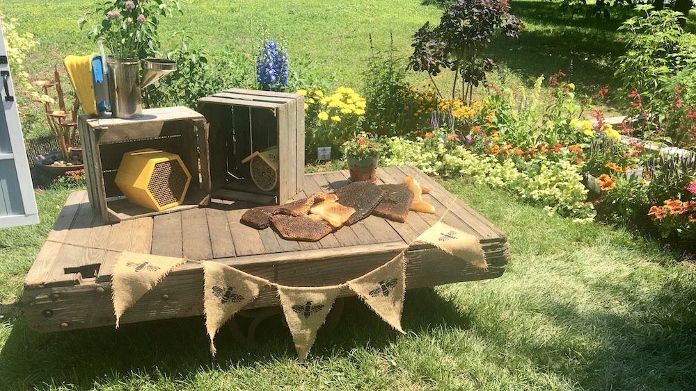 14 Fun, Teen-Approved Things To Do In Philadelphia A beehive-themed tiny patio at the philadelphia flower show.
