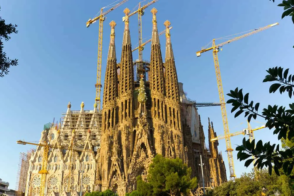 Save For Your Dream Vacation In 5 Easy Steps barcelona has more than you might expect for families to do.