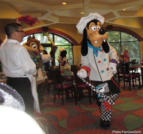 Breakfast at goofy's kitchen at disneyland