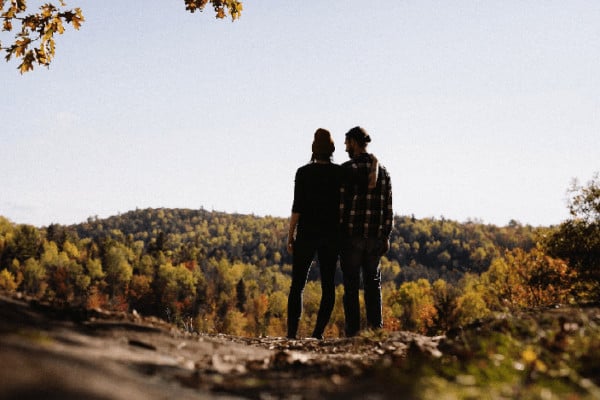 Long hikes are relaxing on a parent getaway
