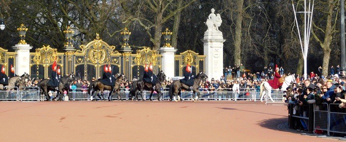 The horse guards of st. James and buckingham palaces