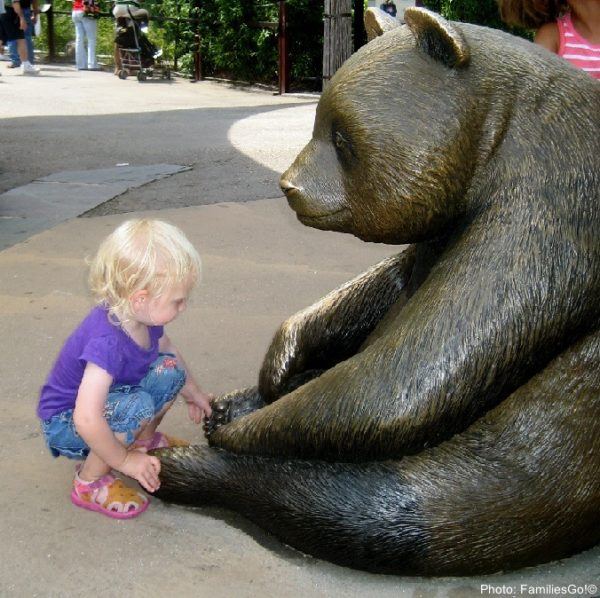 Making friends at the national zoo