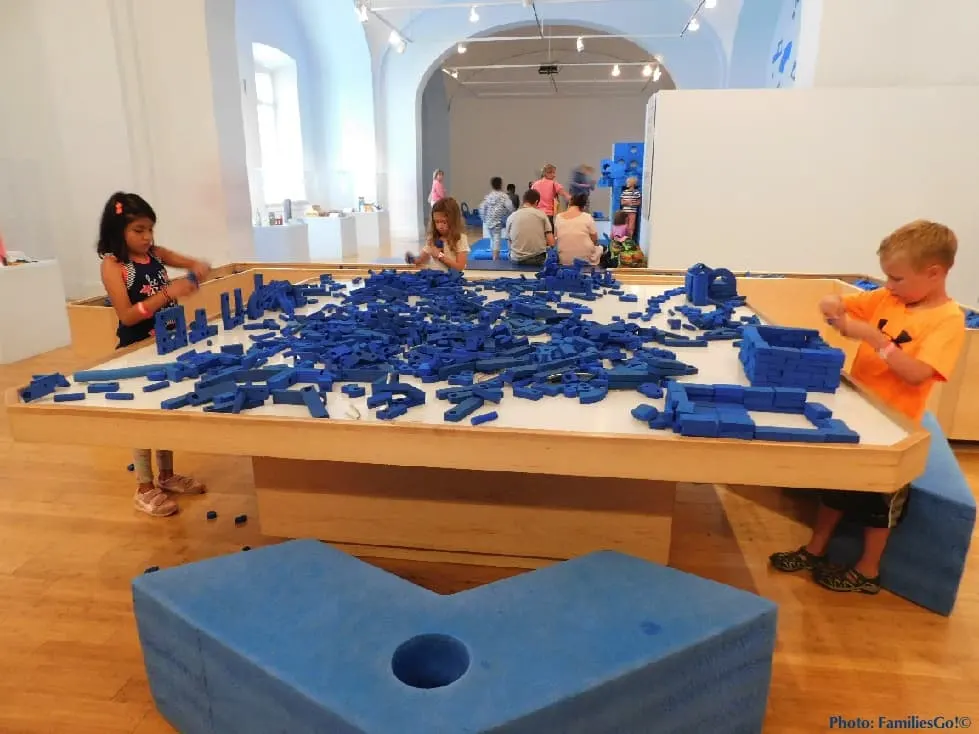 play, work, build at the building museum