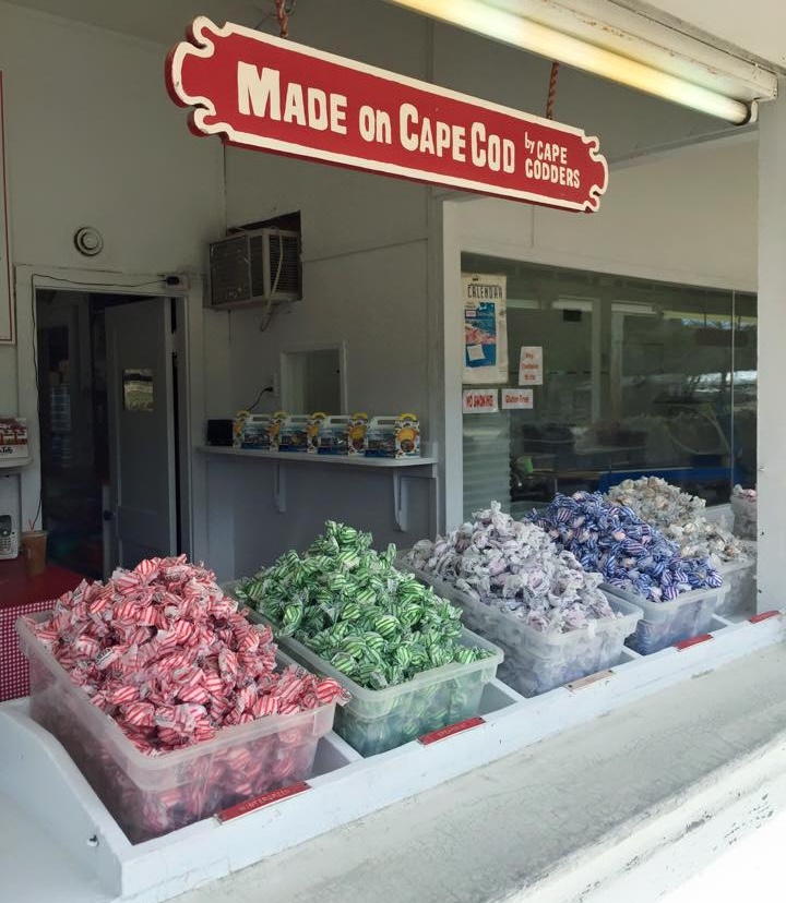 Cape cod saltwater taffy makes and sells its taffy at a roadside stand.