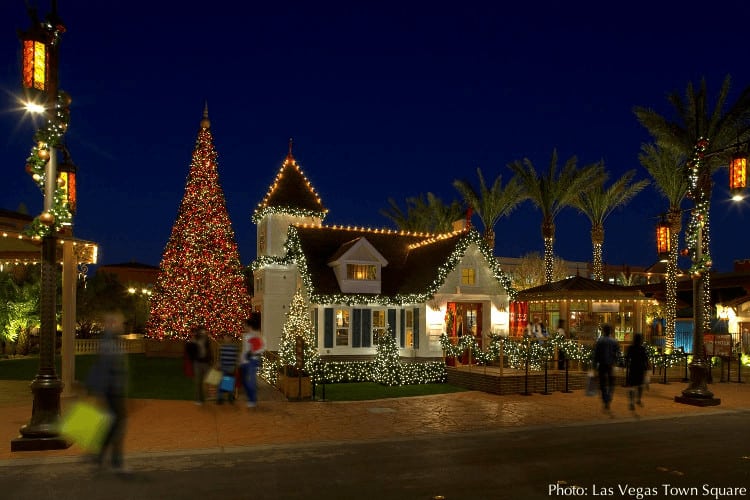 visit santa at the las vegas town square