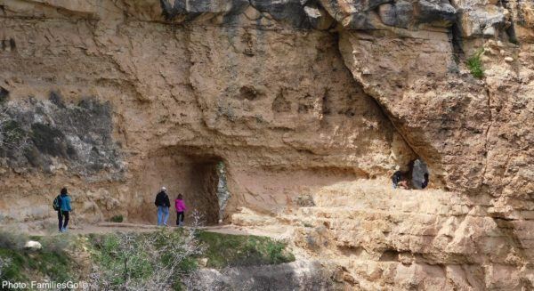 Bright angel trail descends down into the grand canyon, you can decide how far down you walk.