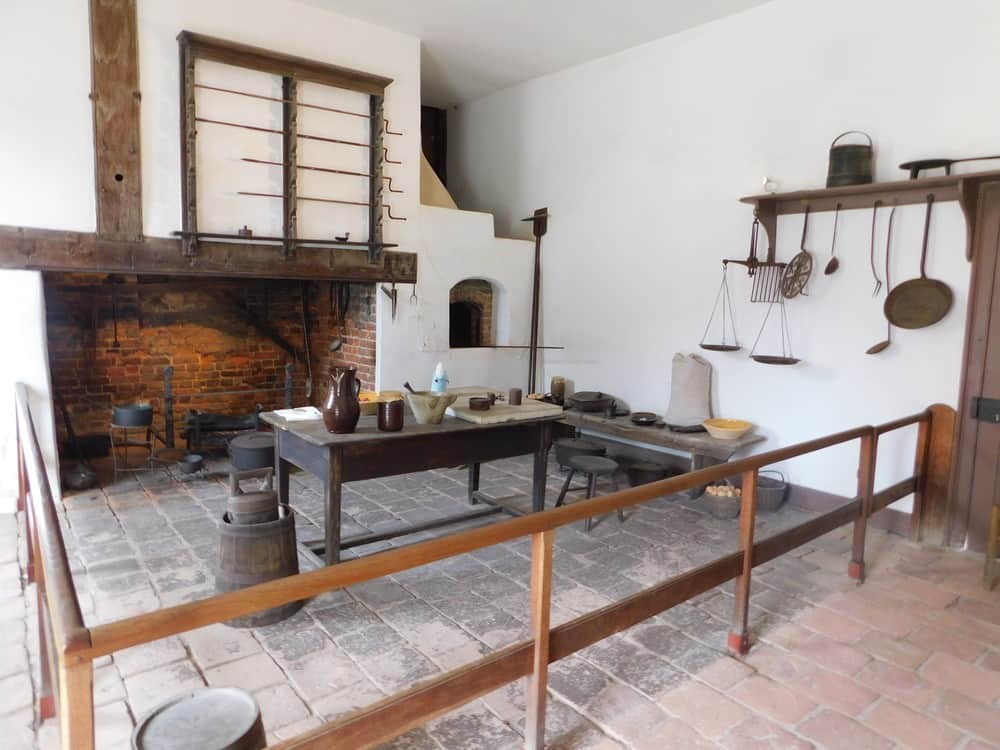The kitchen at mount vernon