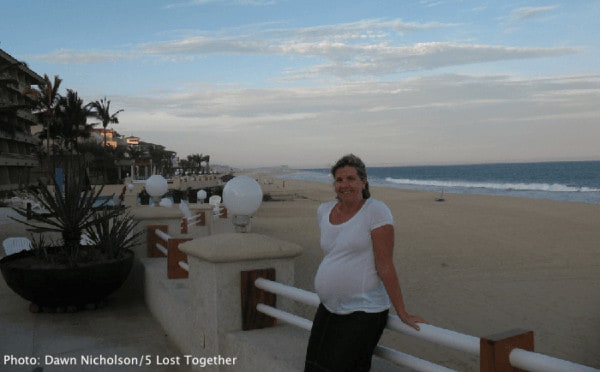 have a relaxing beach babymoon in cabo san lucas