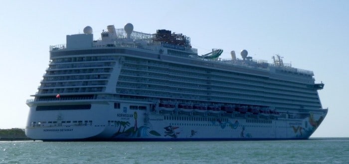 The ncl getaway in port