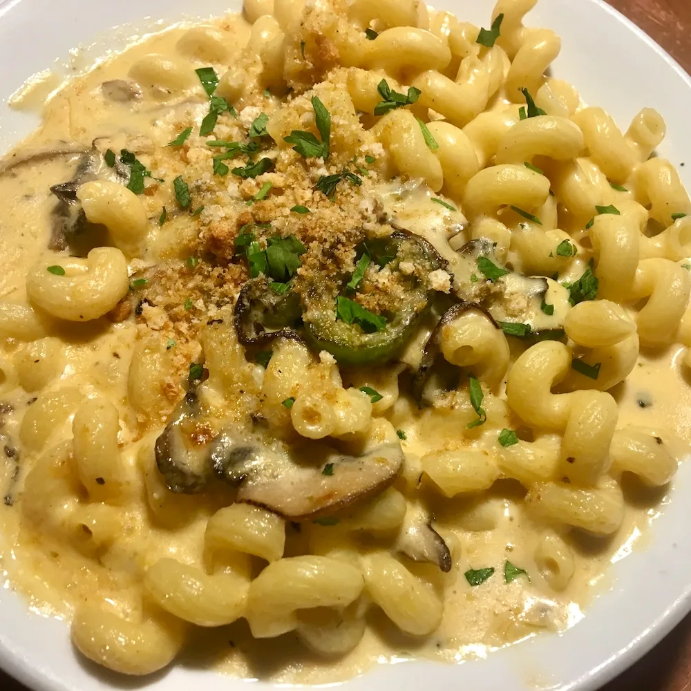 48 Hours In Portland, Or: 15 Things To Do, See &Amp; Eat With Tweens &Amp; Teens Mac & cheese with mushrooms mixed in at the hopworks brewpub in portland
