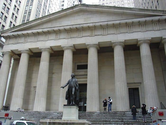 federal hall from broad street