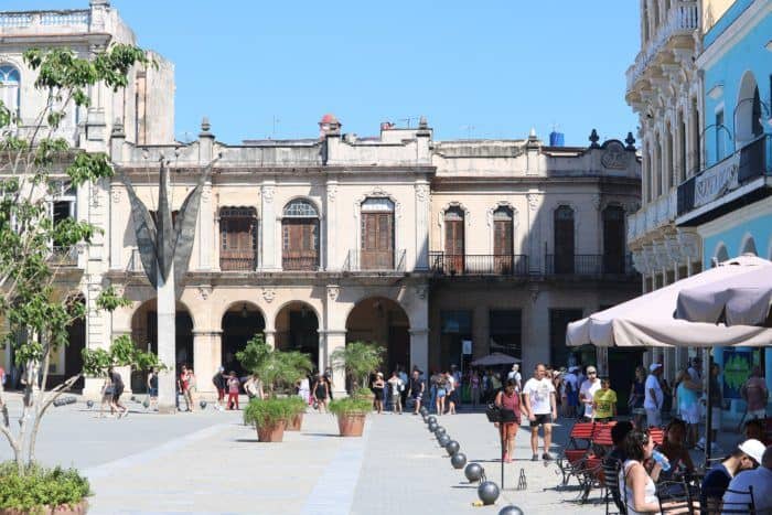 a typical city plaza in cuba