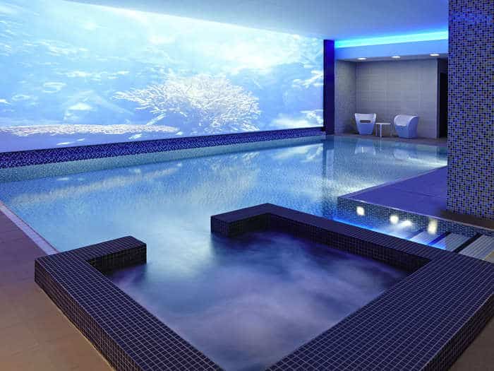 The novotel blackfriars has a family friendly pool
