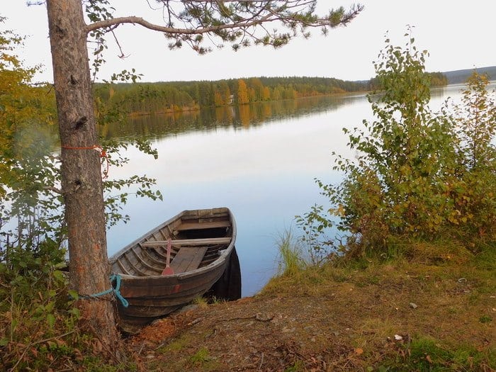 Take This Beautiful Lapland Fall Vacation With Kids