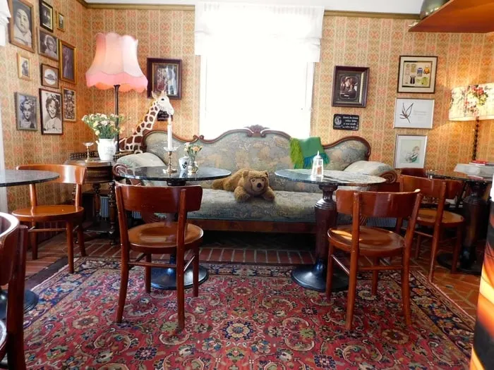 The tea room at the toy museum on suomelinna island