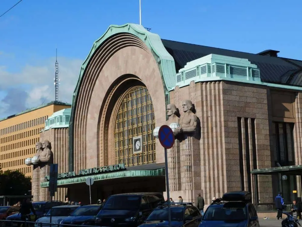 helsinki's art deco central station