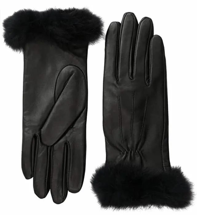 Gift Guide: 23 Useful Gadgets That Go Wherever You Do glovelyfur