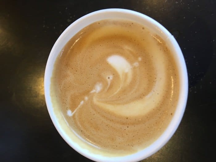 an iconik latte