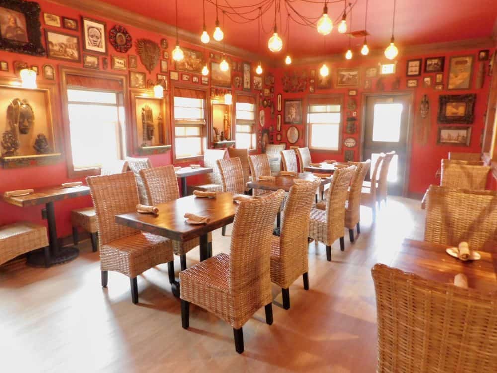 The safari club restaurant a the gulf shores zoo