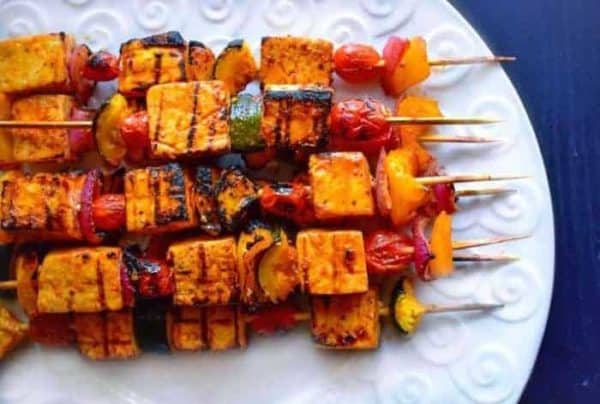 Thai basic tofu skewers are a great grill option when vegetarians come to visit.