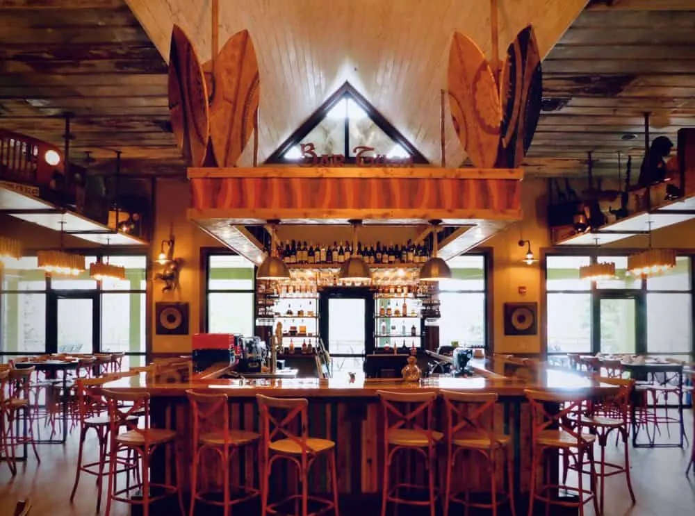 the bar at the safari club at the gulf coast zoo.