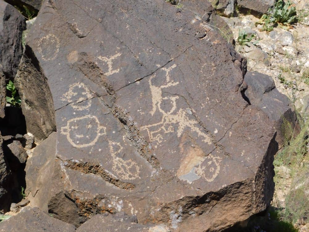 Images on stones at petroglyphs national monument