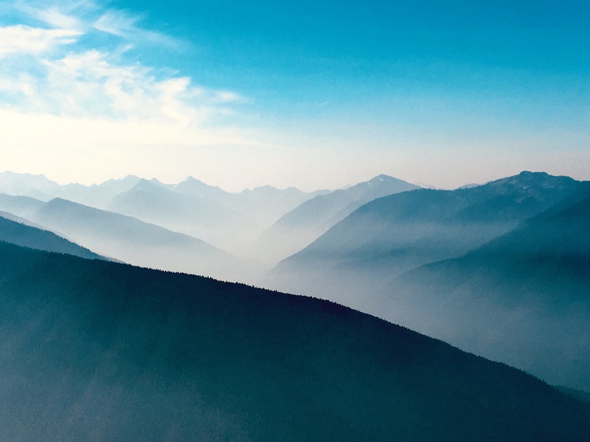 Olympic National Park With Kids: Beaches, Mountains & More: A view of Washington State's mountain peaks from atop Hurricane Ridge in Olympic National park.