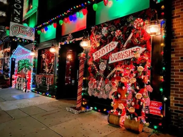 tinsel is a pop-up bar in philadelphia offering holiday cheer and seasonal cocktails