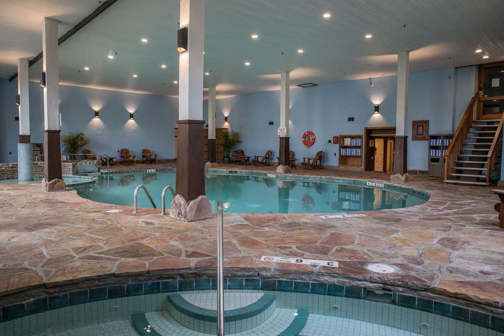 The indoor pool and  hot tubs make the golden arrow one of the best lake placid hotels for families.