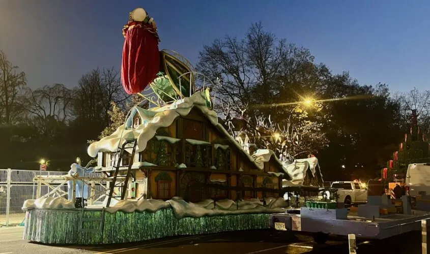My 11 Absolute Favorite Nyc Christmas Things To Do With Kids santa's sleigh is the end and the high point of the nyc thanksgiving parade.