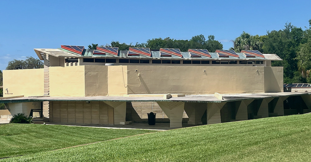 One Of The Frank Lloyd Wright Buildings At Florida State College, Distinct Beccause Of Its Cement Construction And Horizontal Lines.