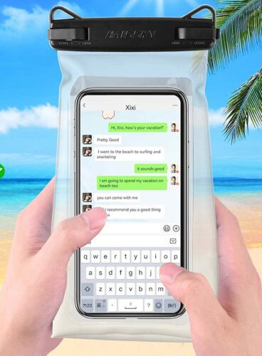 Print This Packing List Of 13 Family Beach Day Essentials Beach Phone Pouch