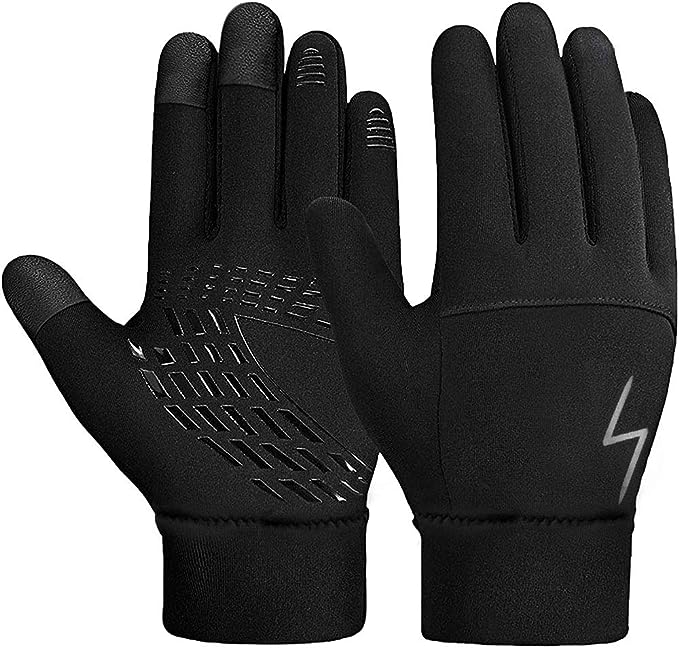Kids love gloves they cam wear while using their phones, like these unisex yunikiya fleece-lined ones.